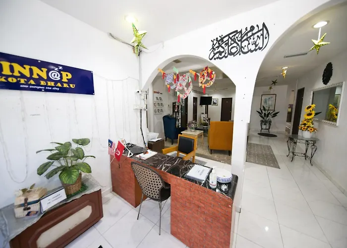Oyo 89925 Innap Kota Bharu